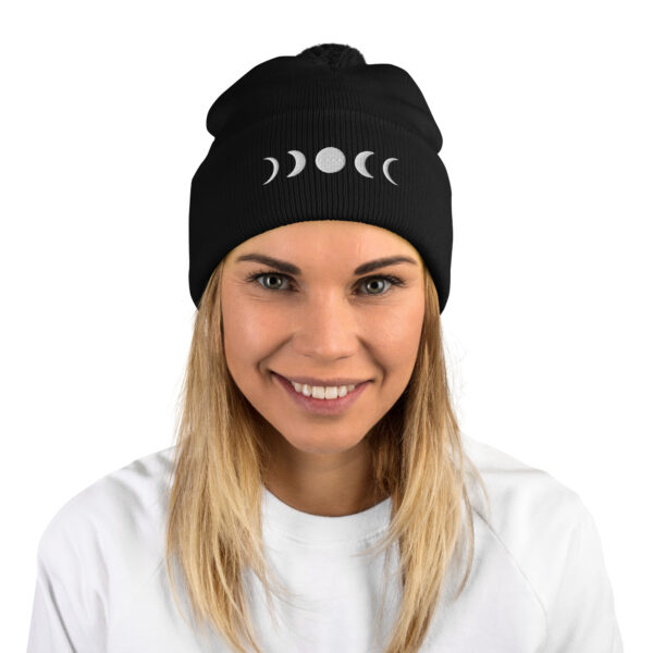 [Seasonal] Pom-Pom Beanie - Phases - Image 4